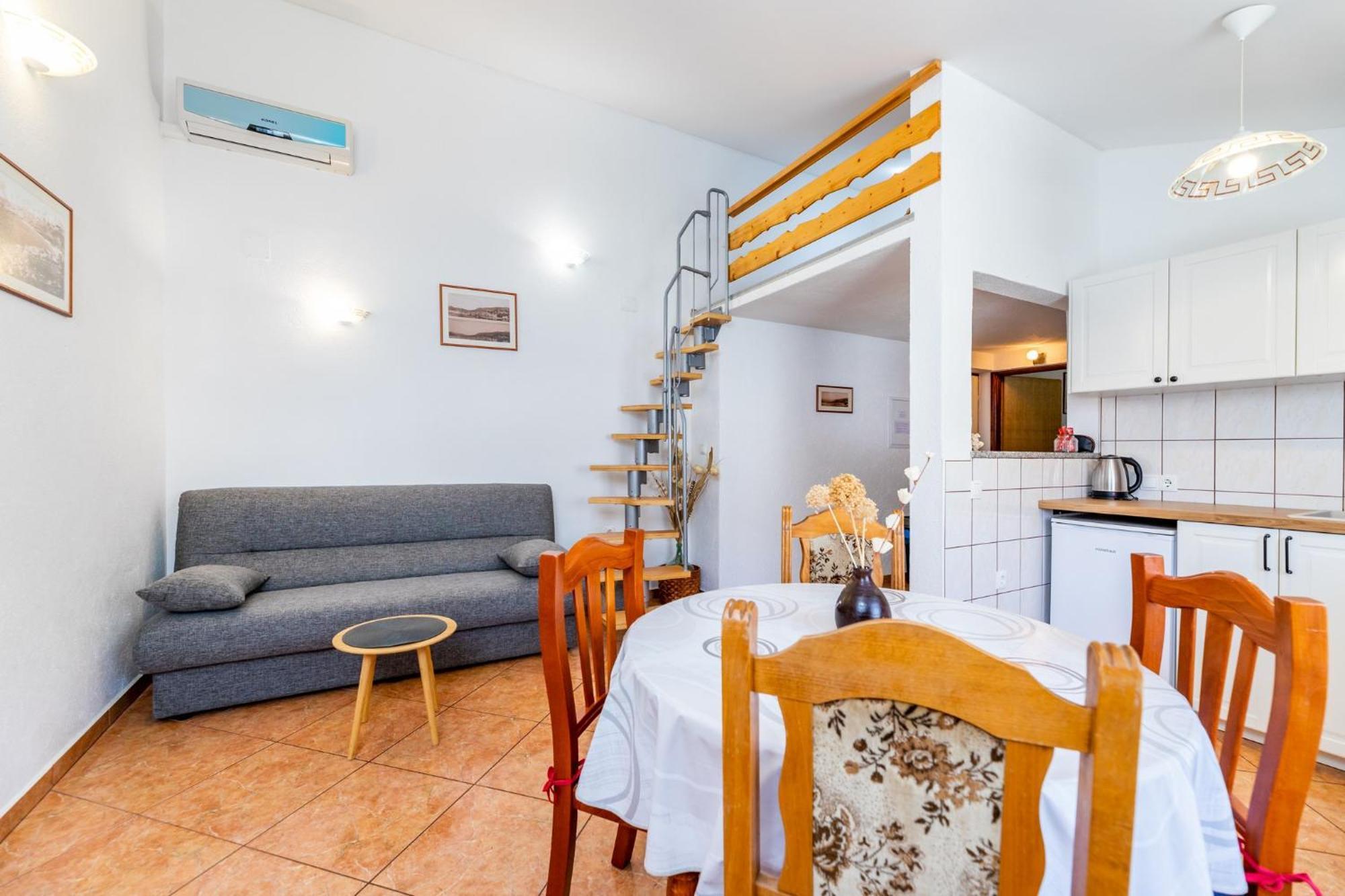 Apartments Mikulina Baška Extérieur photo